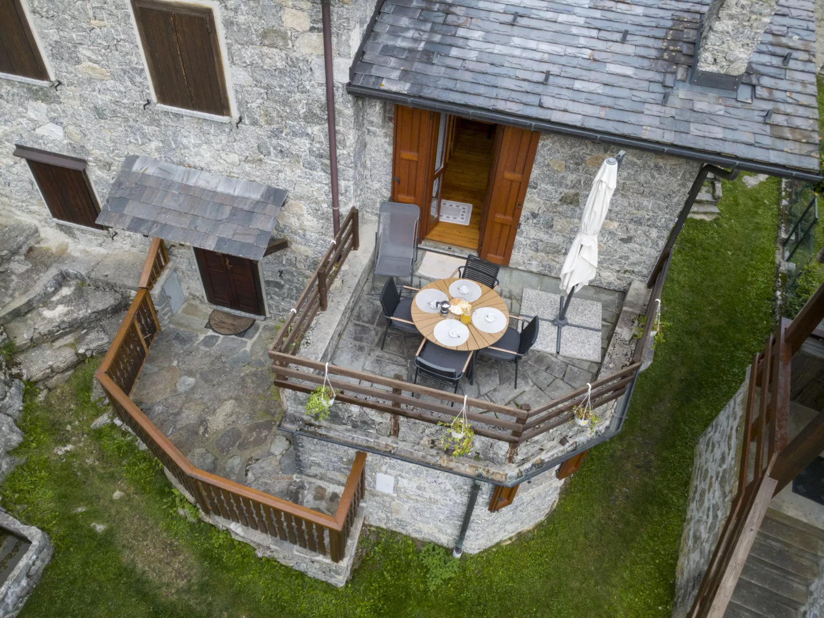 Val di Mello Mountain Flat-Buiten
