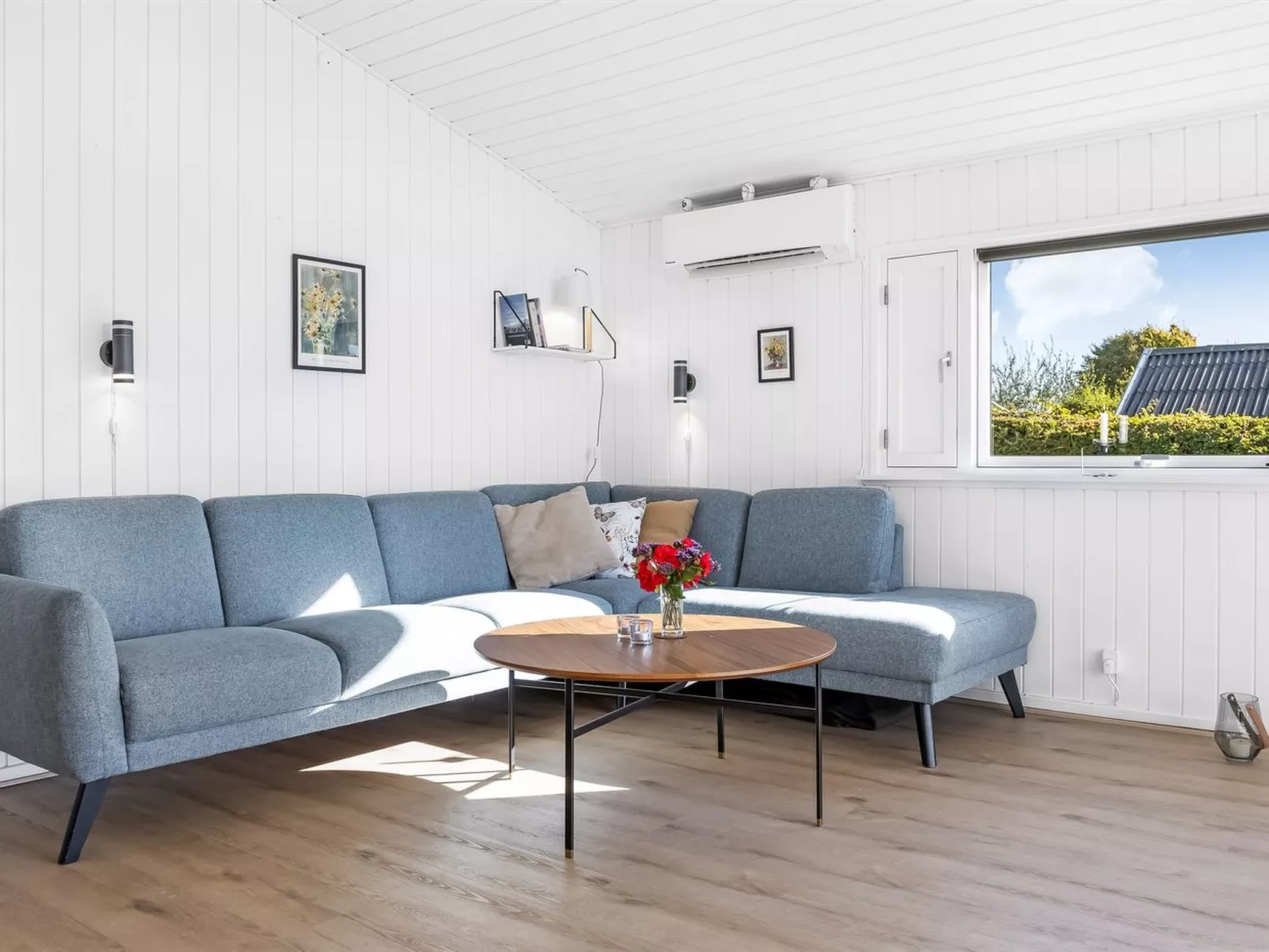 "Quanna" - 450m from the sea-Binnen