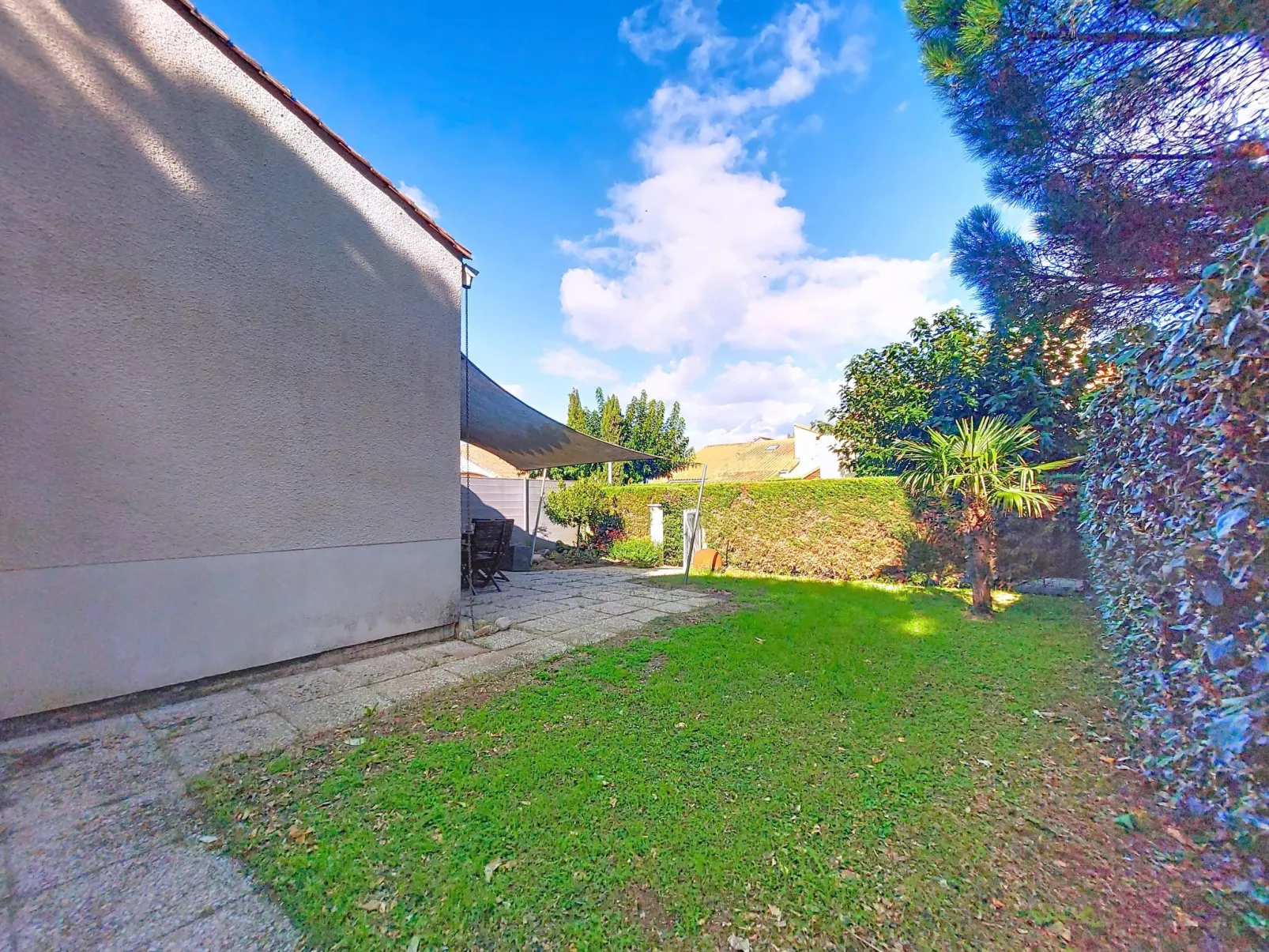 Les Charmilles-Buiten