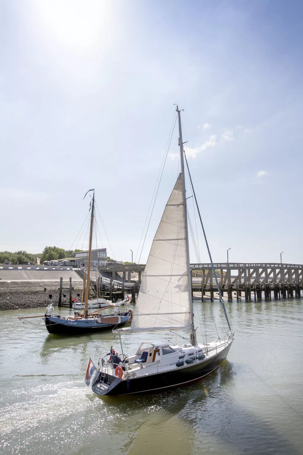 Lili's with terrace-Buiten