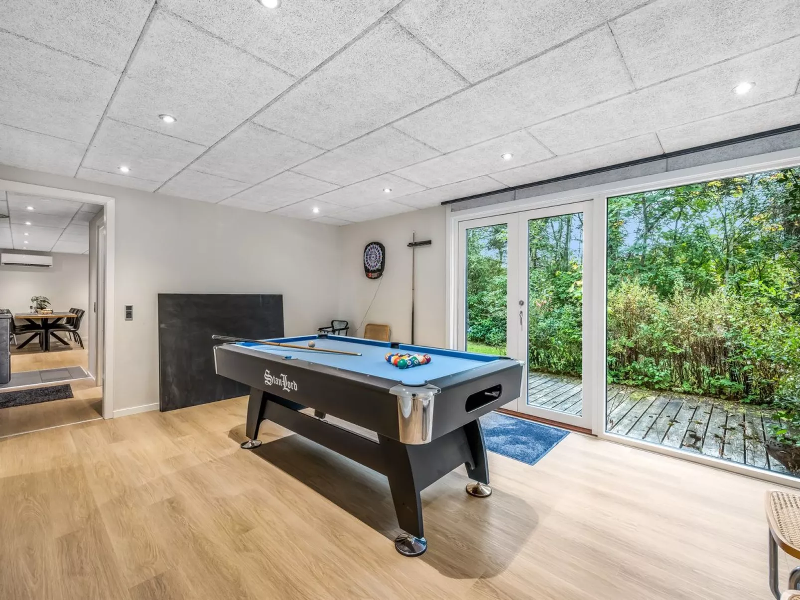 "Naia" - 300m to the fjord-Binnen