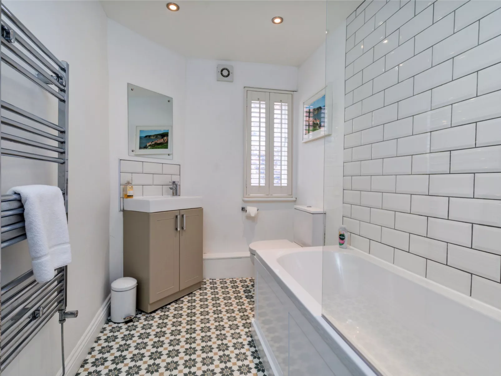 The Gull's Nest-Binnen