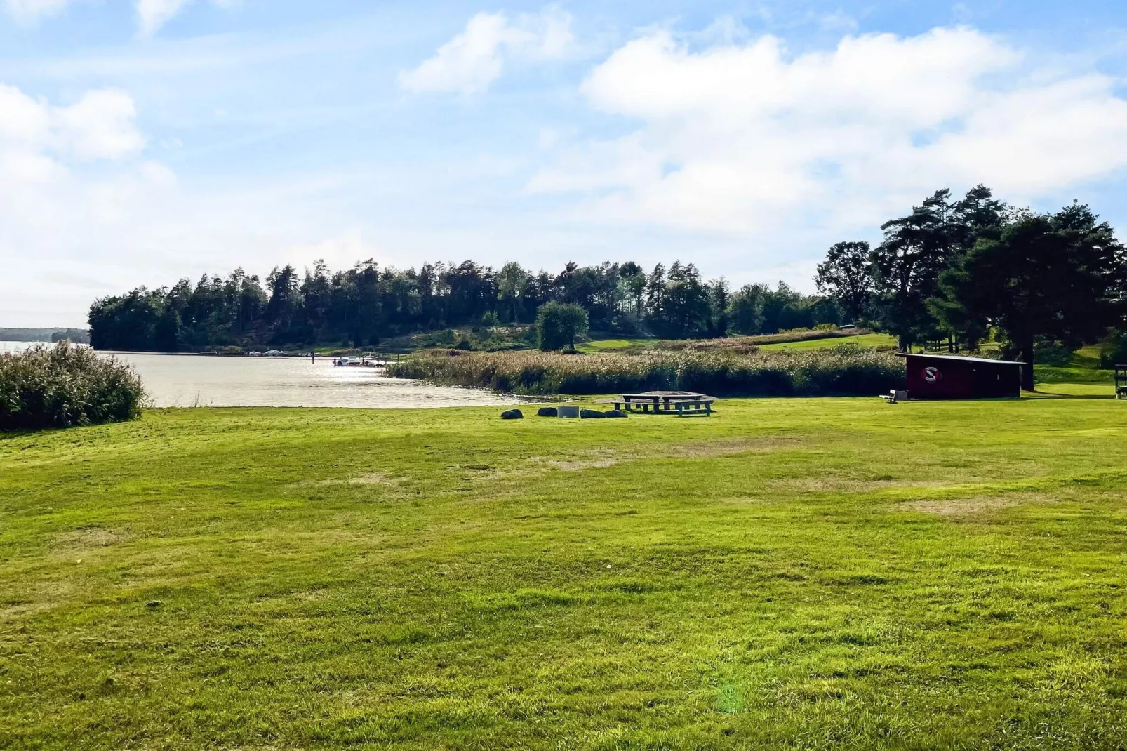 Villa in de archipel met zwembad en terras-Niet-getagd