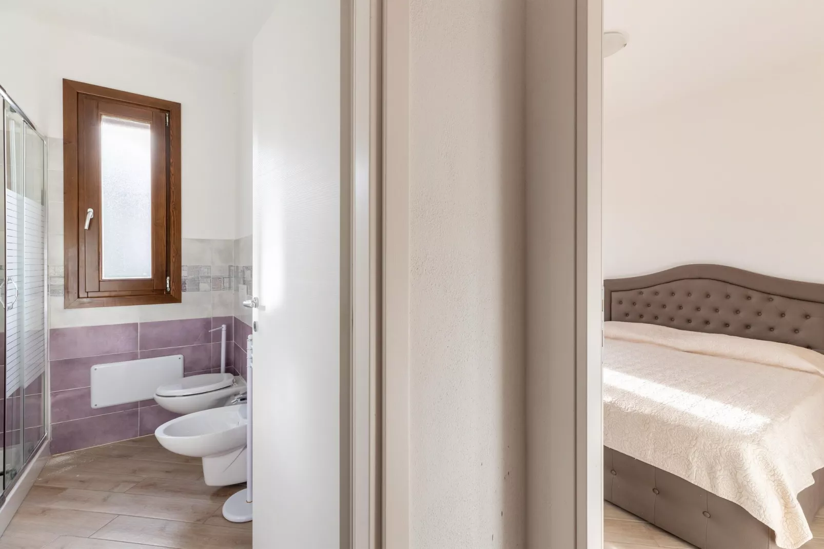 TRILO 1 MAREBLU 1P-Badkamer