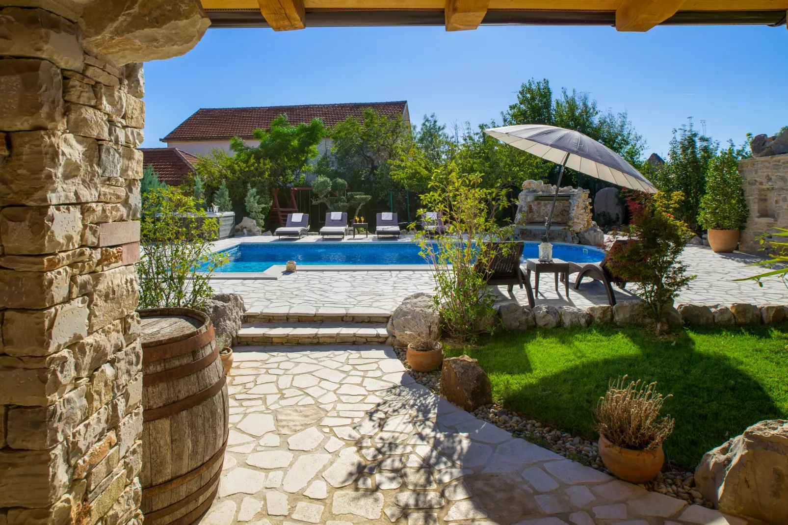 Villa Olea with private heated pool-Zwembad