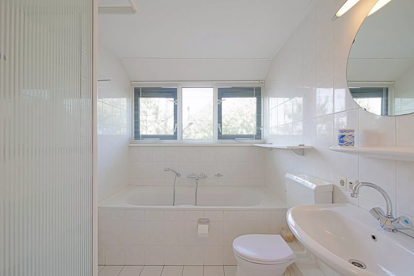 Villa Noorderzon-Badkamer