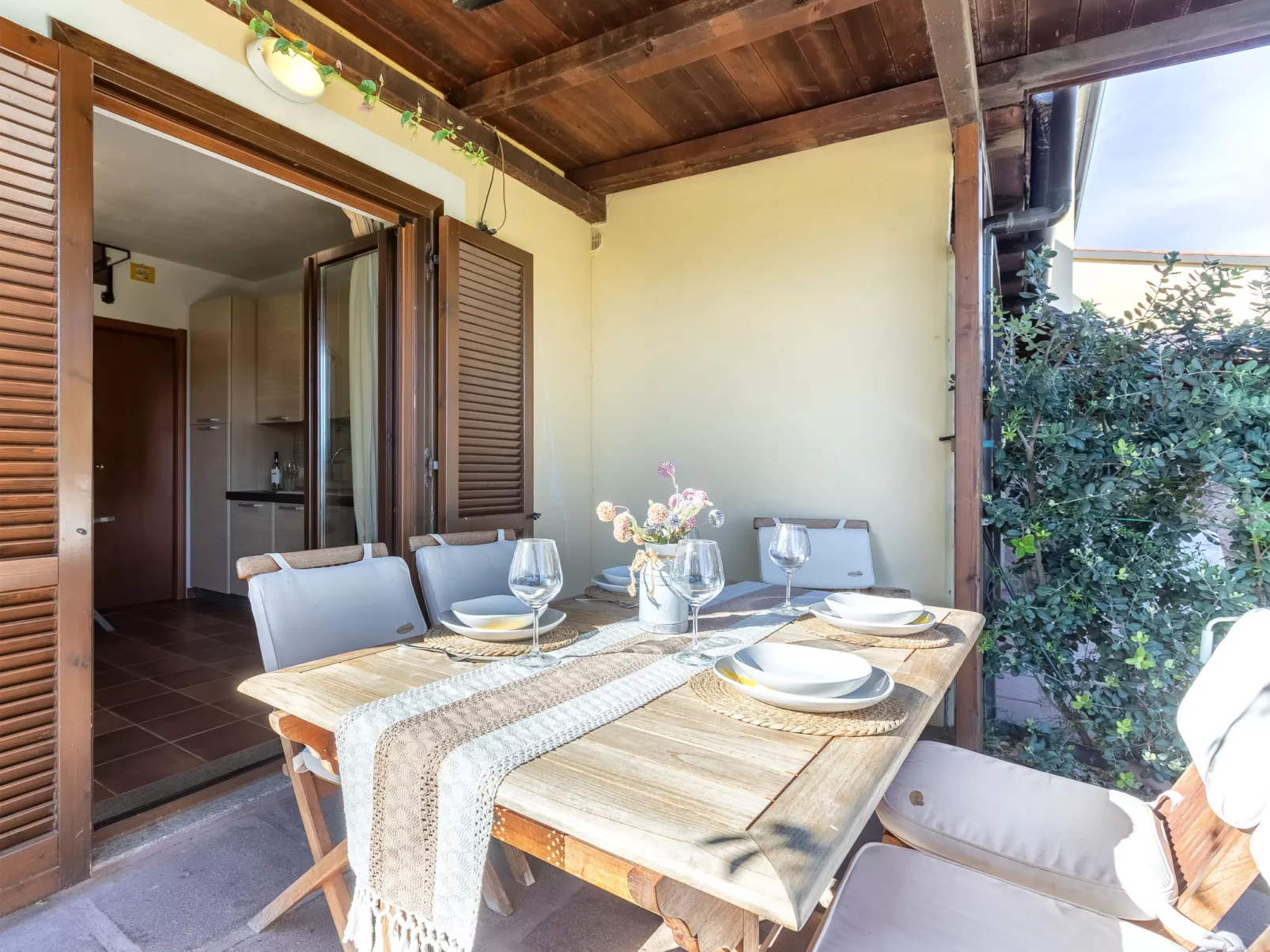 Baia Delle Mimose-Buiten