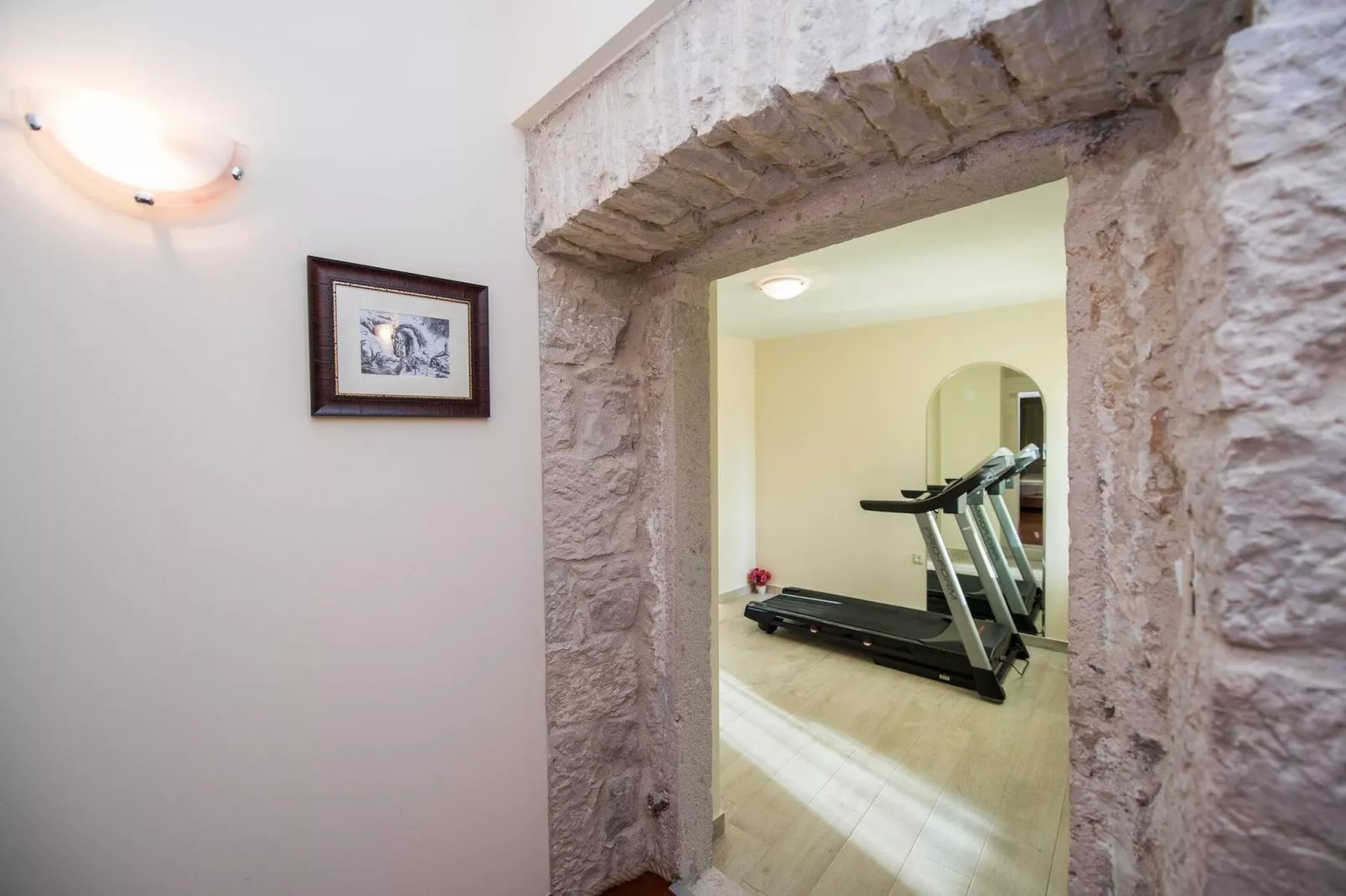 Authentic Villa Zvonko-Overloop