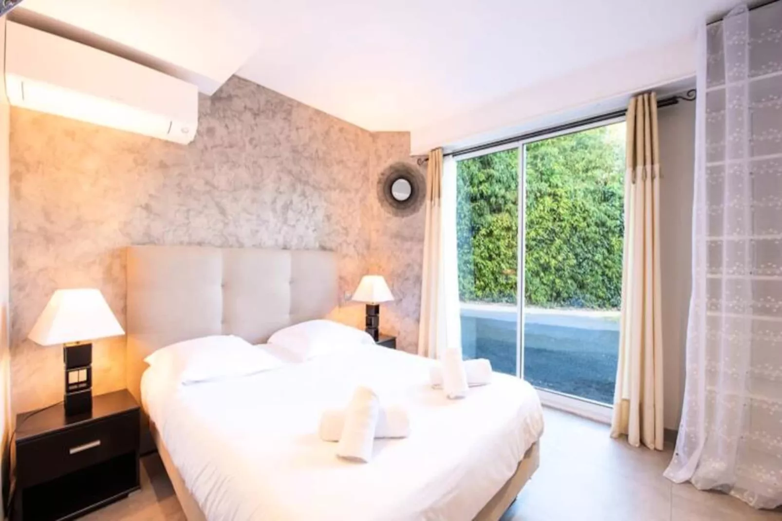 Résidence Villa 330m2, 6 Chambres, Piscine Chauff&eacute;e Jacuzzi-Niet-getagd