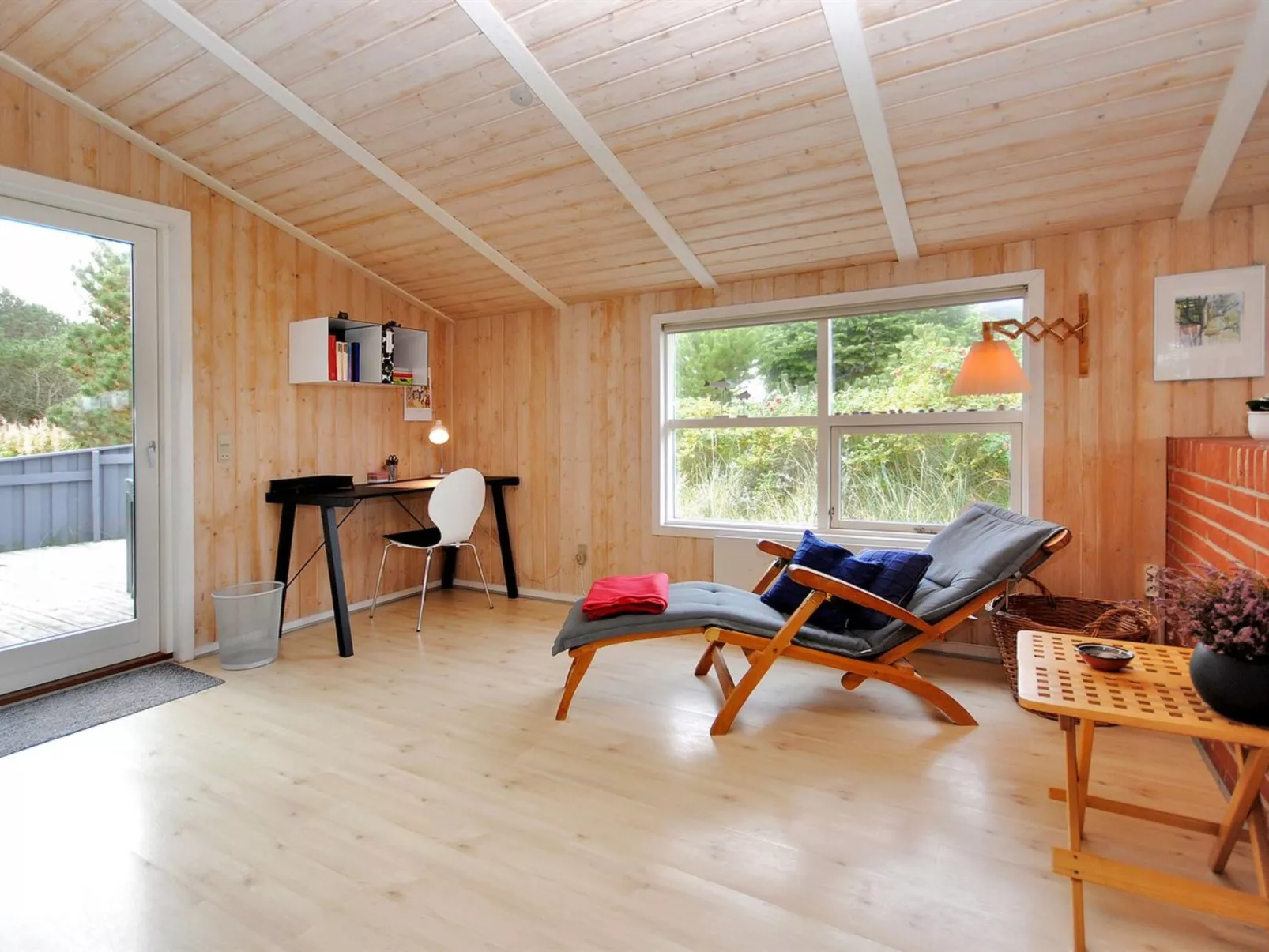 "Dode" - 225m from the sea-Binnen