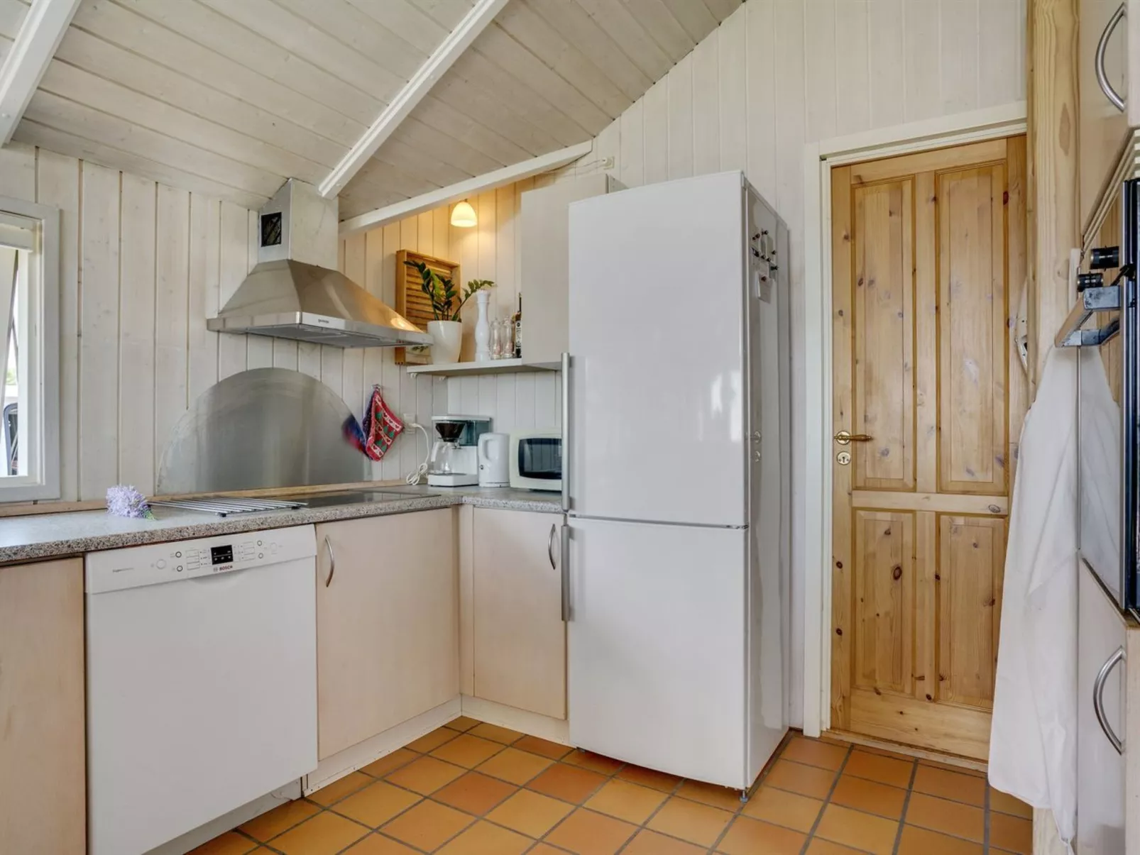 "Kaike" - 100m from the sea-Binnen