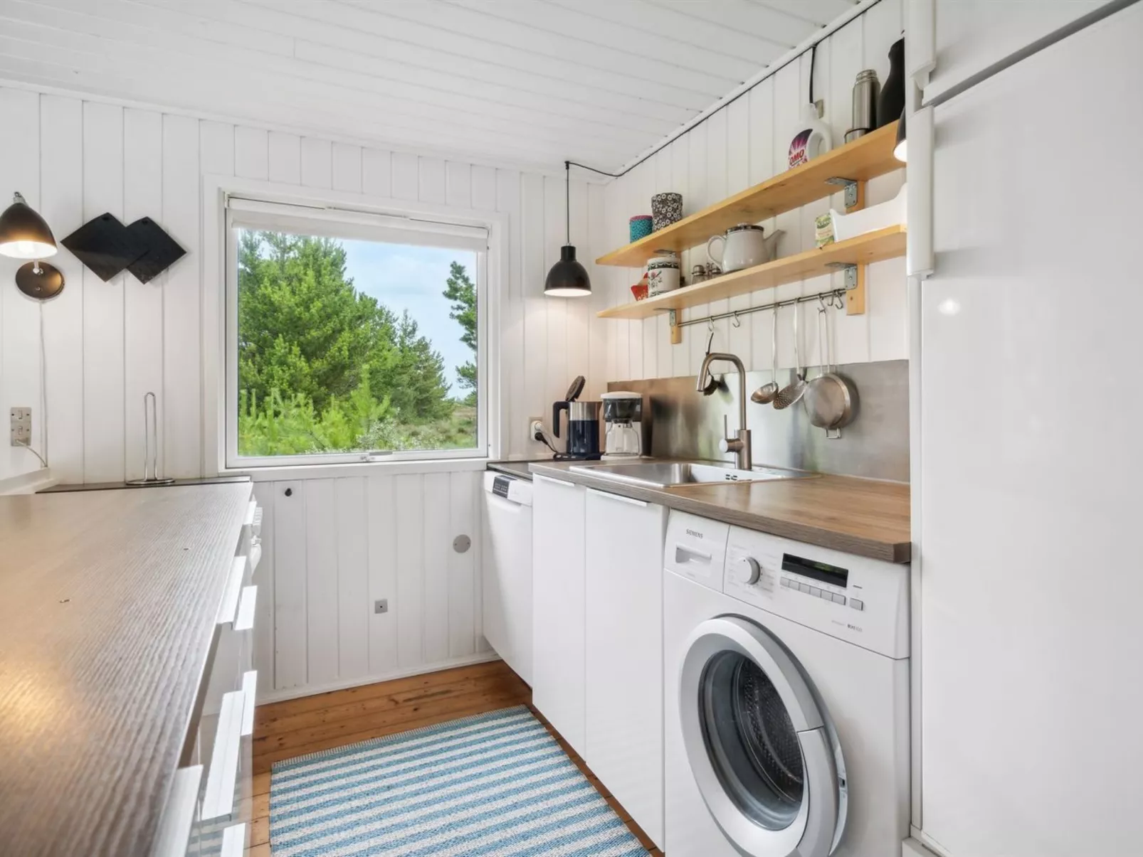 "Elin" - 3km from the sea-Binnen