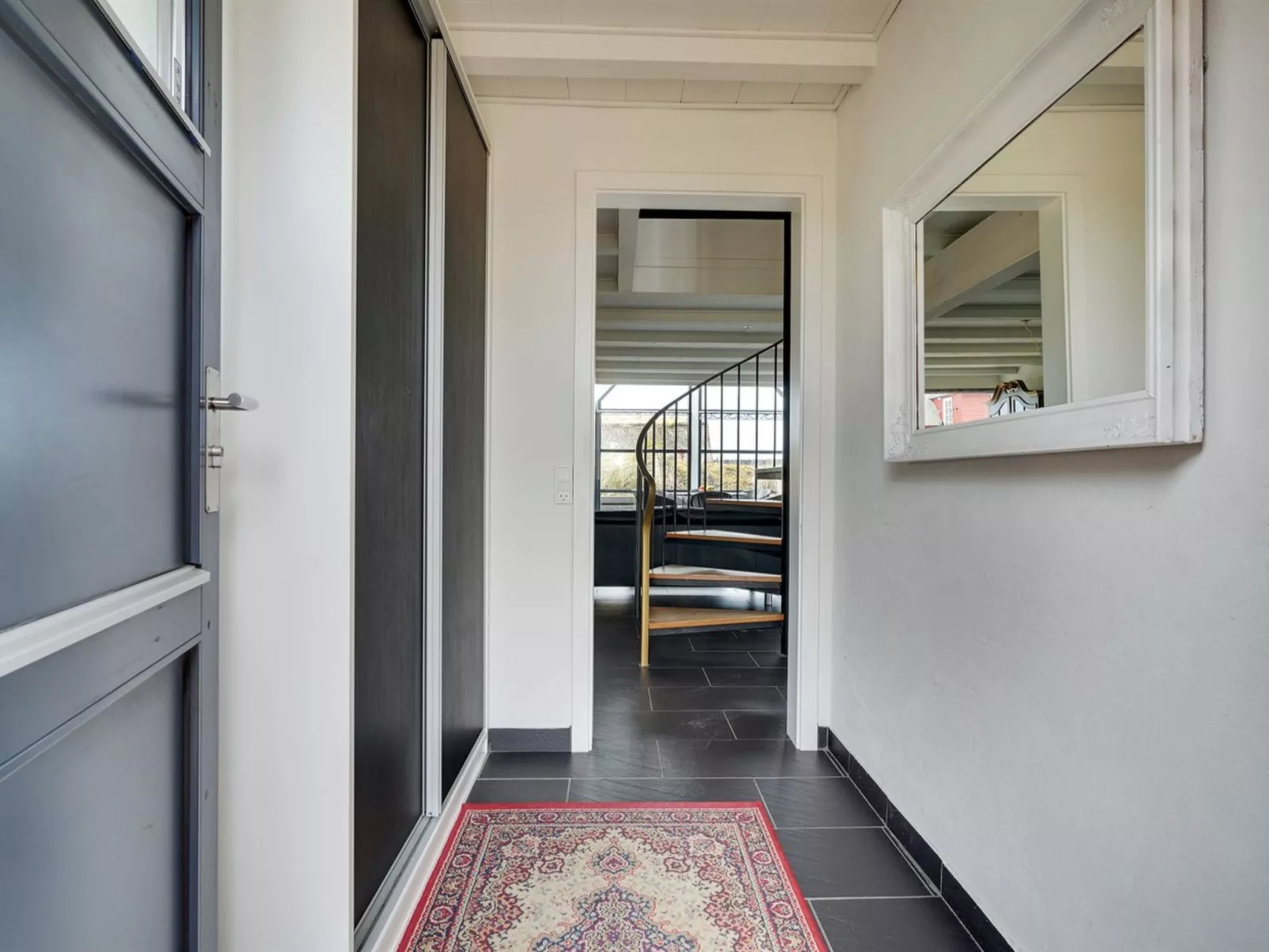 "Anselmi" - 450m from the sea-Binnen