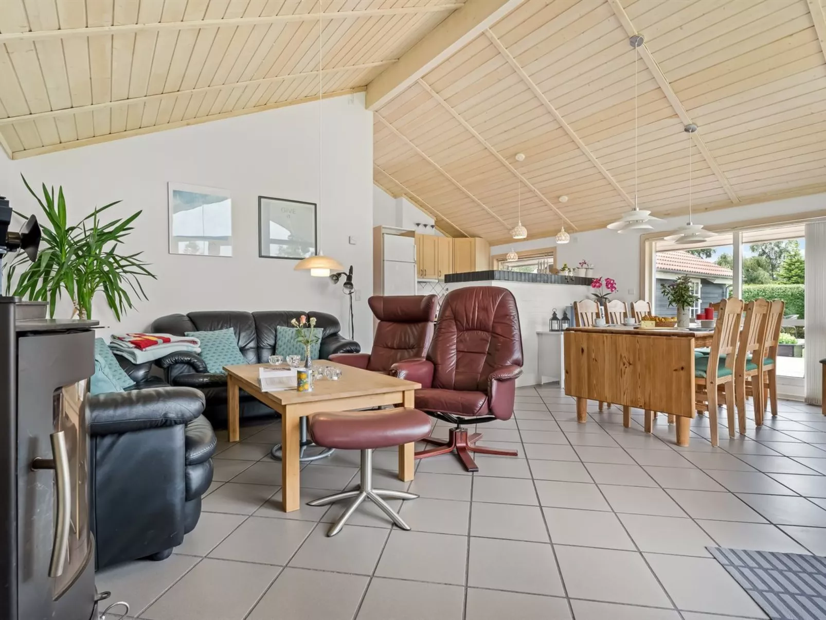 "Egino" - 1km from the sea-Binnen