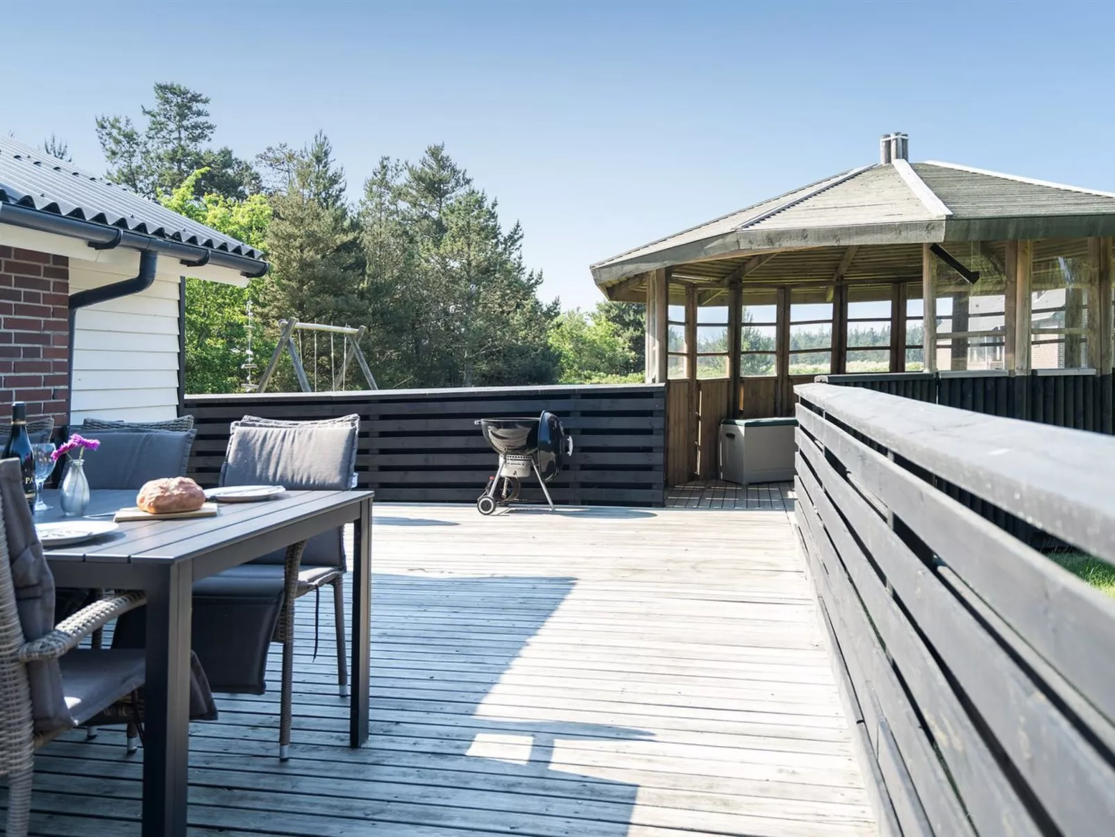 "Elinbjörn" - 1km from the sea-Buiten