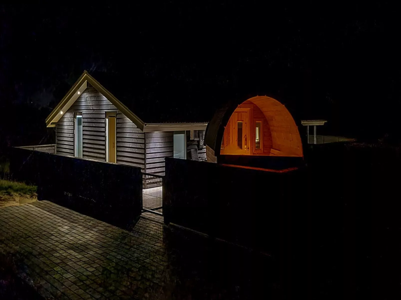 "Teoline" - 500m to the fjord-Buiten