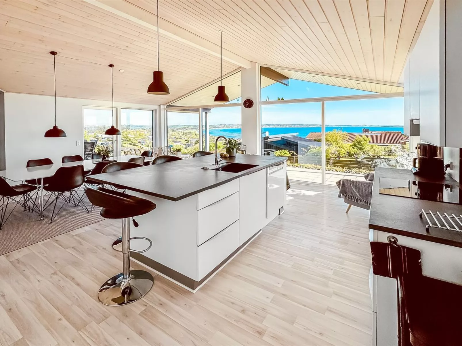 "Talika" - 700m from the sea-Binnen