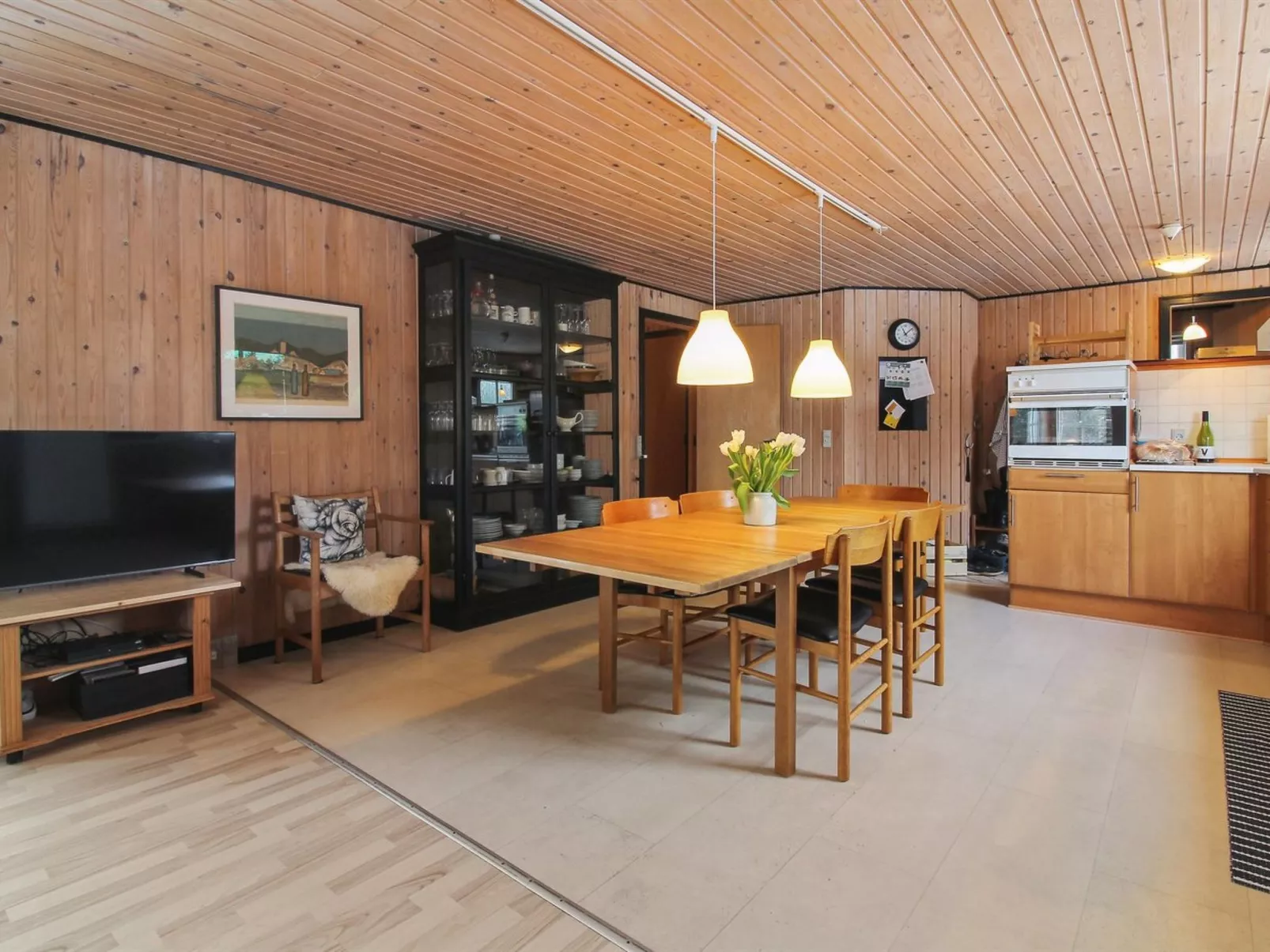 "Vaska" - 550m from the sea-Binnen