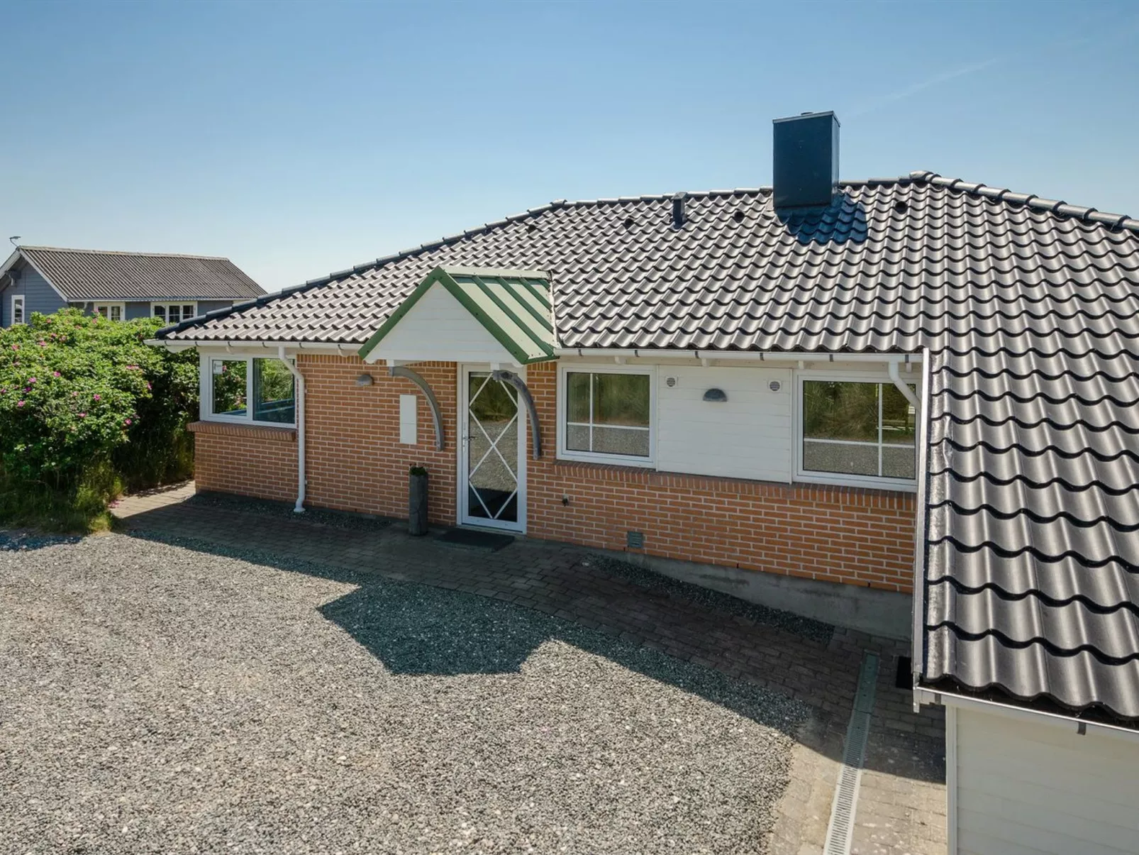 "Nyssa" - 350m from the sea-Buiten