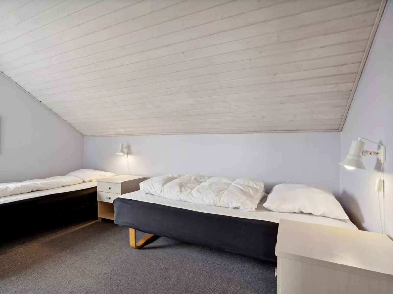 "Aldora" - 2.3km from the sea-Binnen