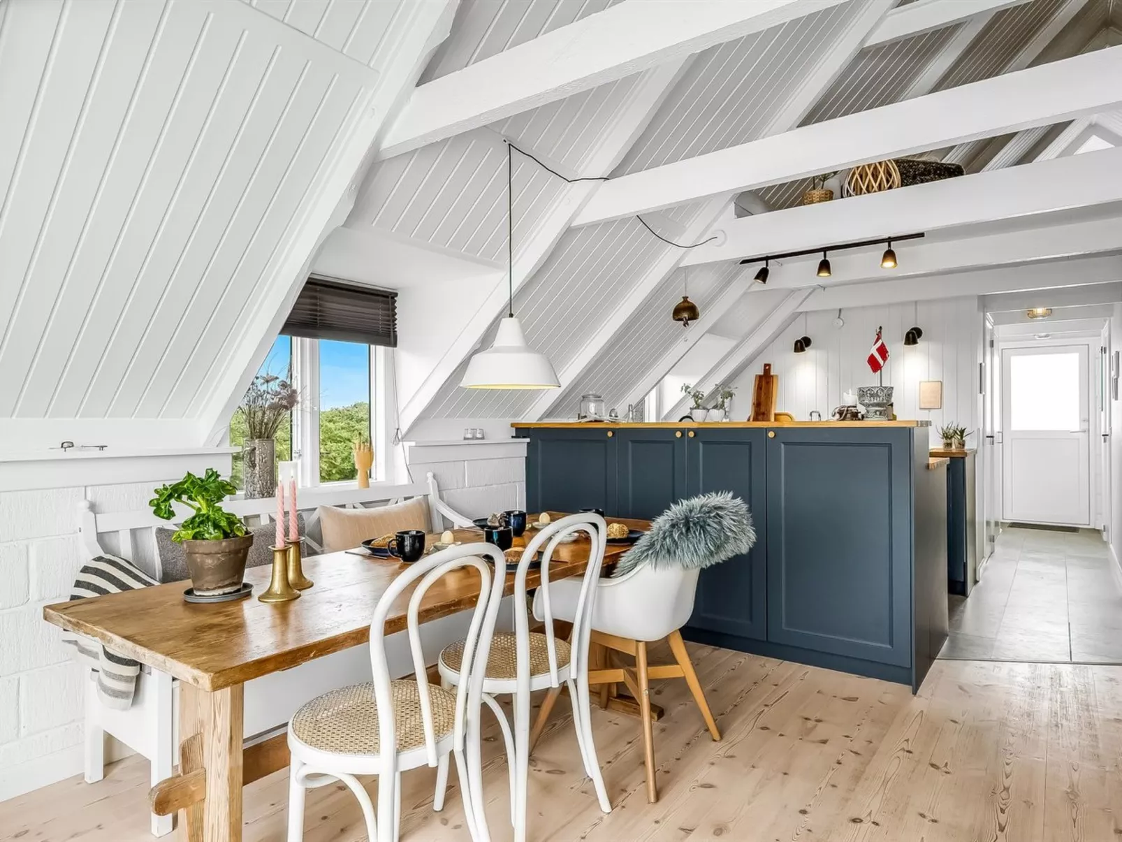 "Hen" - 400m from the sea-Binnen