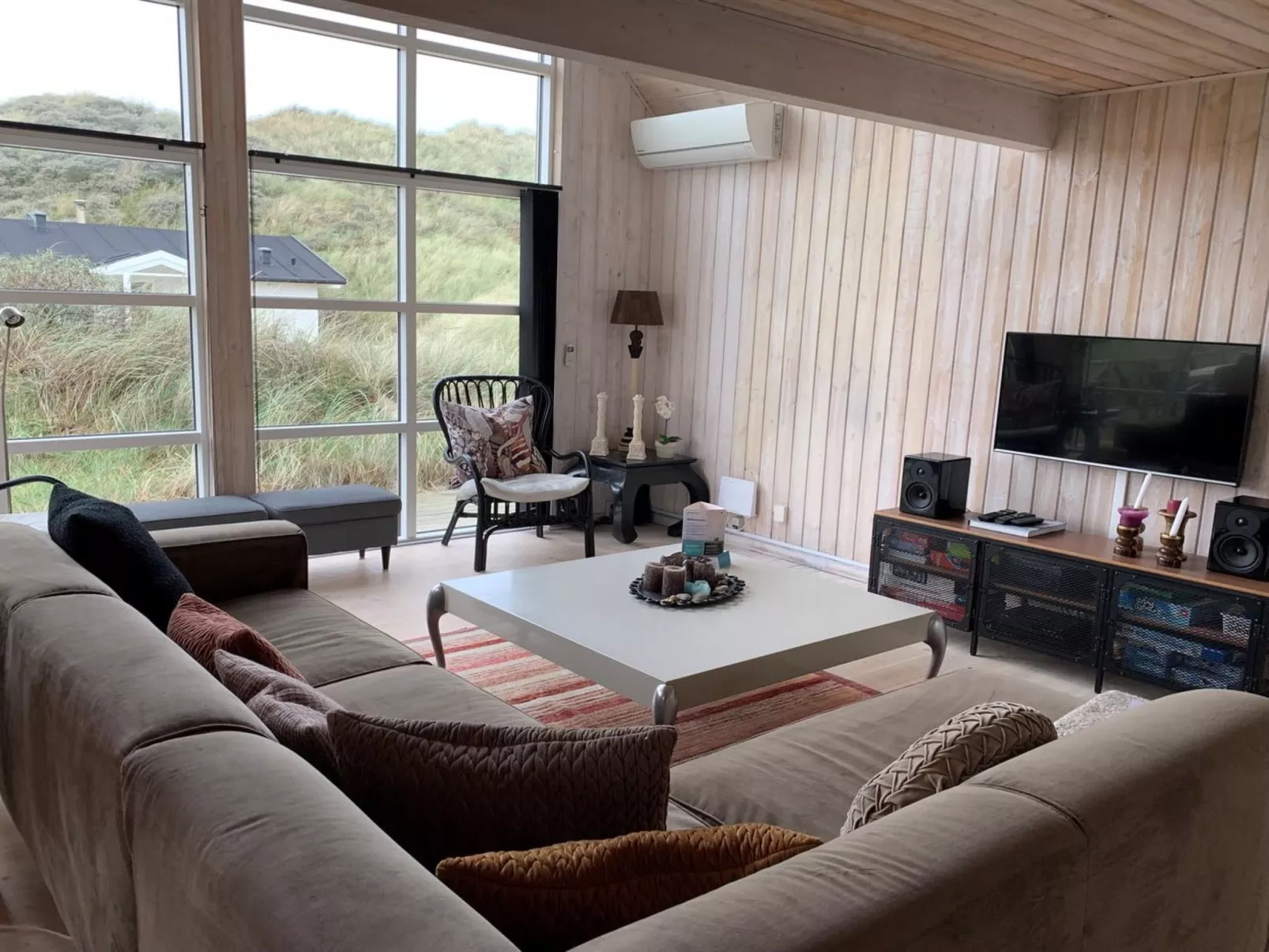 "Maren" - 150m from the sea-Binnen