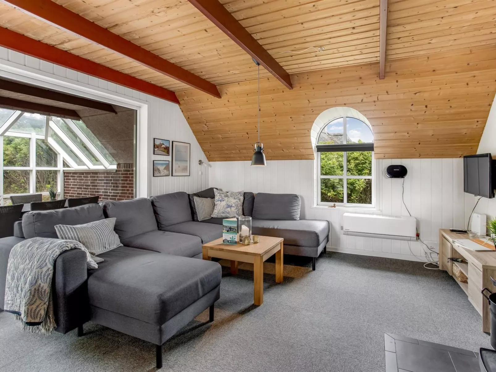 "Pia" - 400m from the sea-Binnen