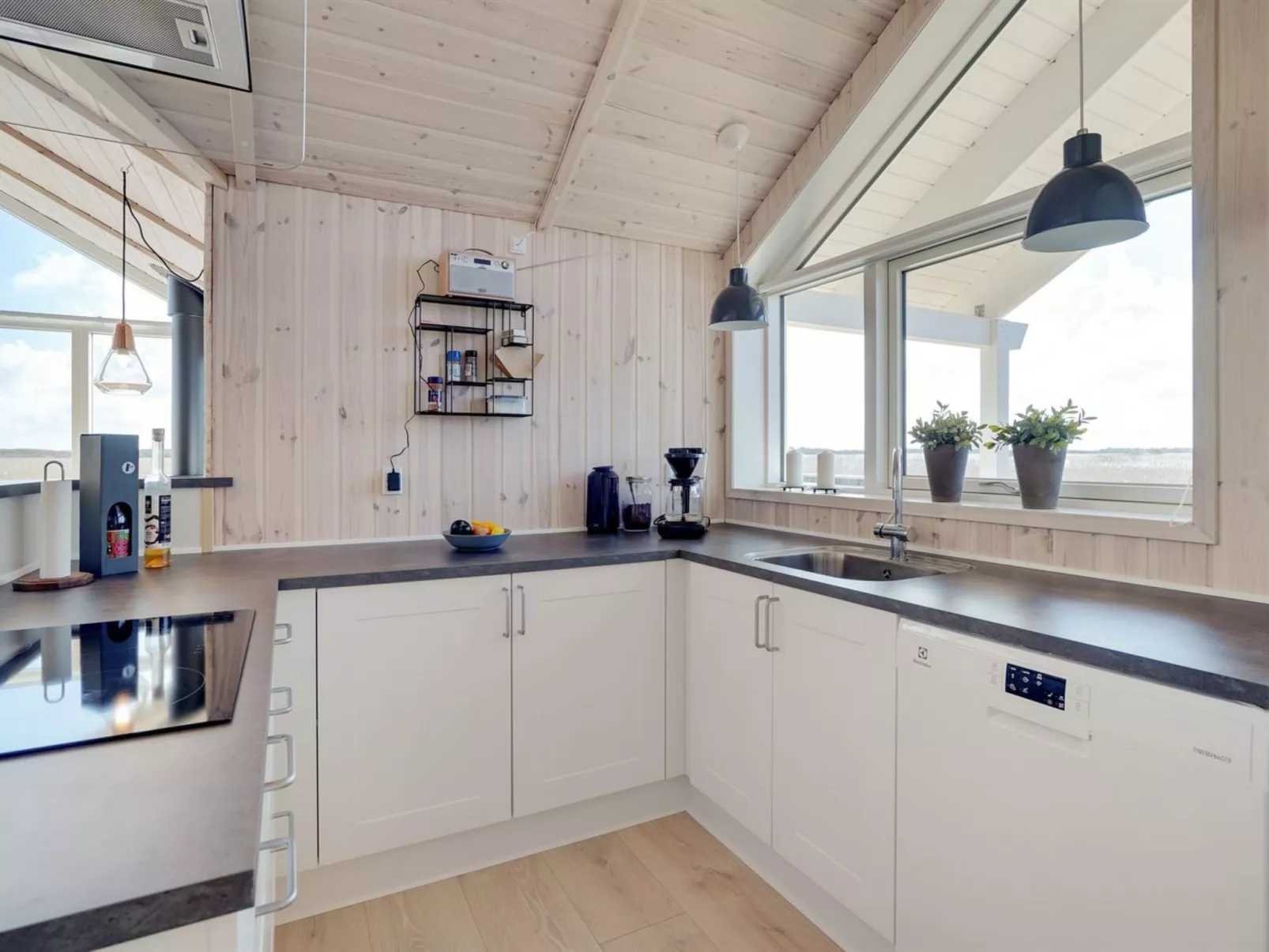 "Jonna" - 700m from the sea-Binnen