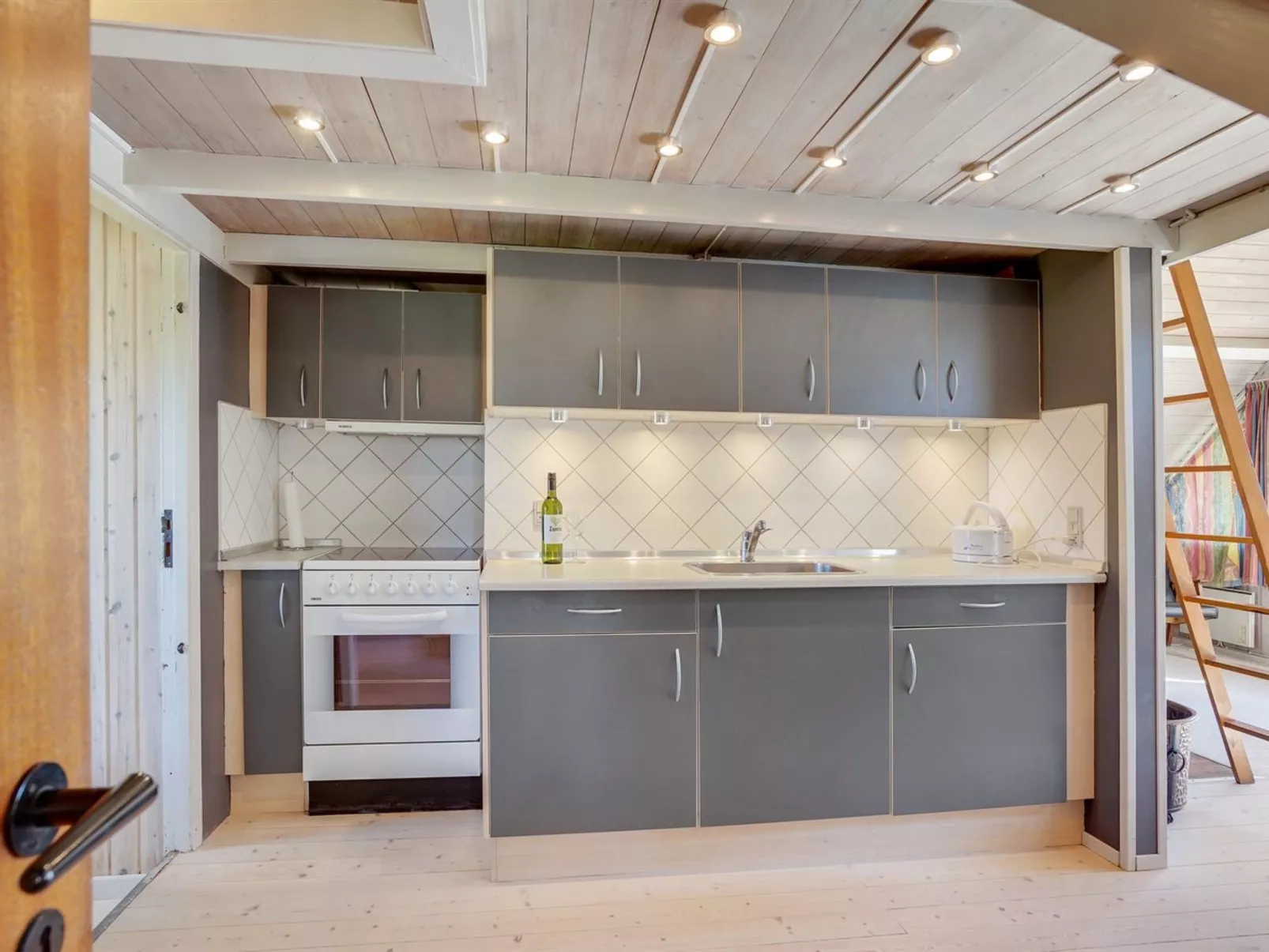 "Ødke" - 3.5km from the sea-Binnen