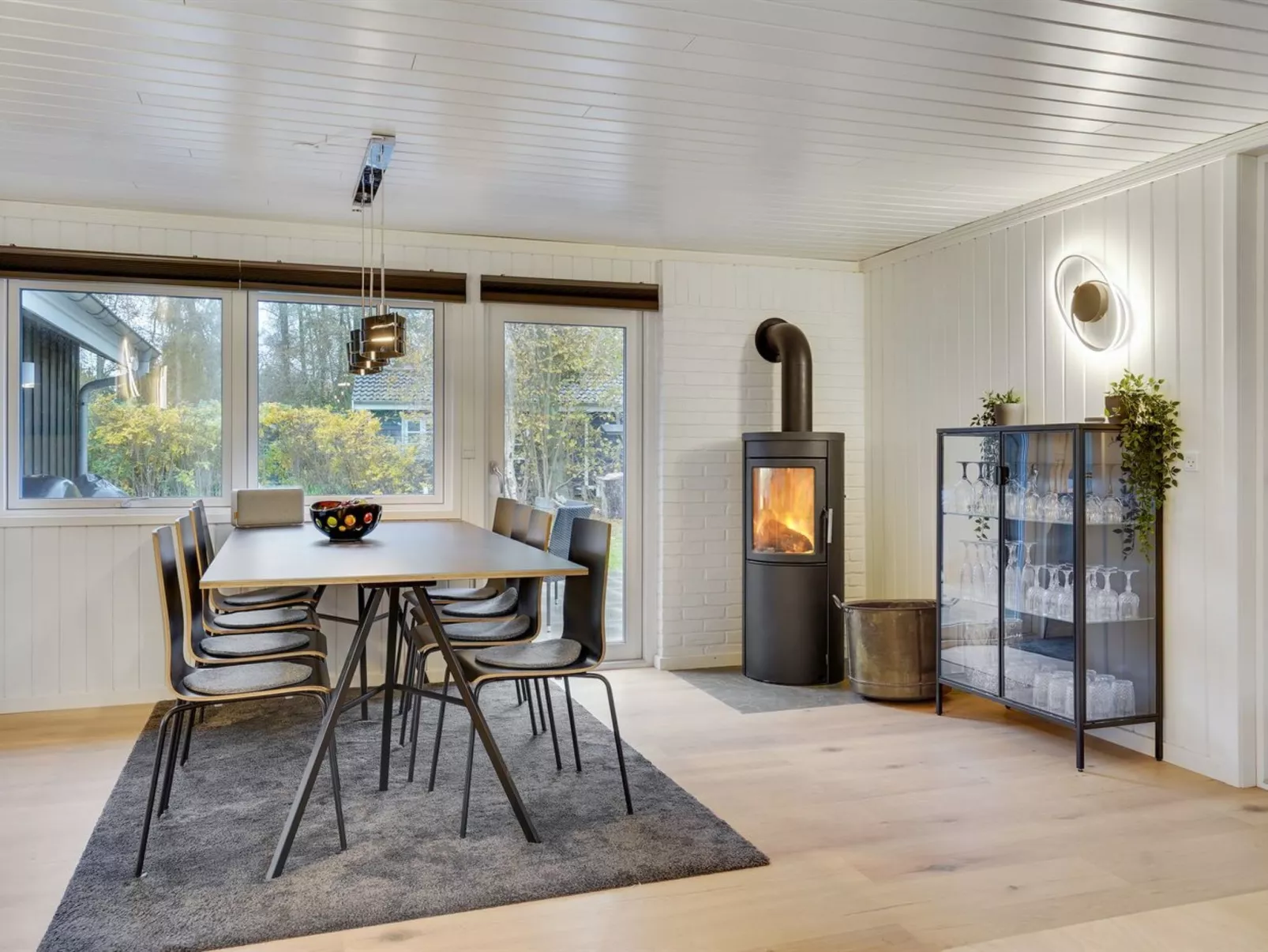 "Nina" - 700m to the fjord-Binnen