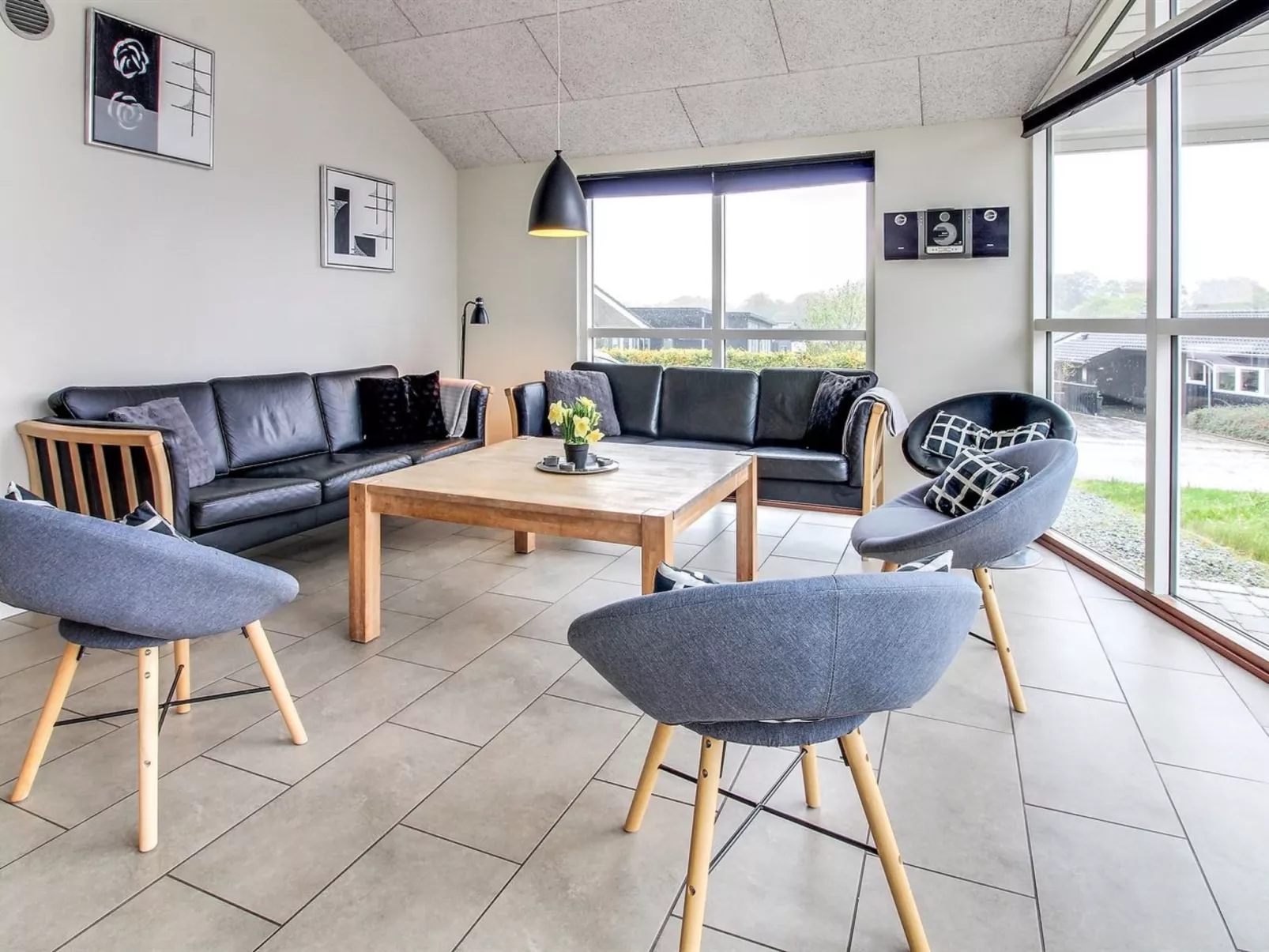 "Clea" - 200m from the sea-Binnen