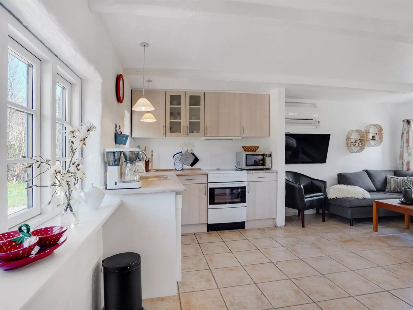 "Malene" - 700m to the fjord-Binnen