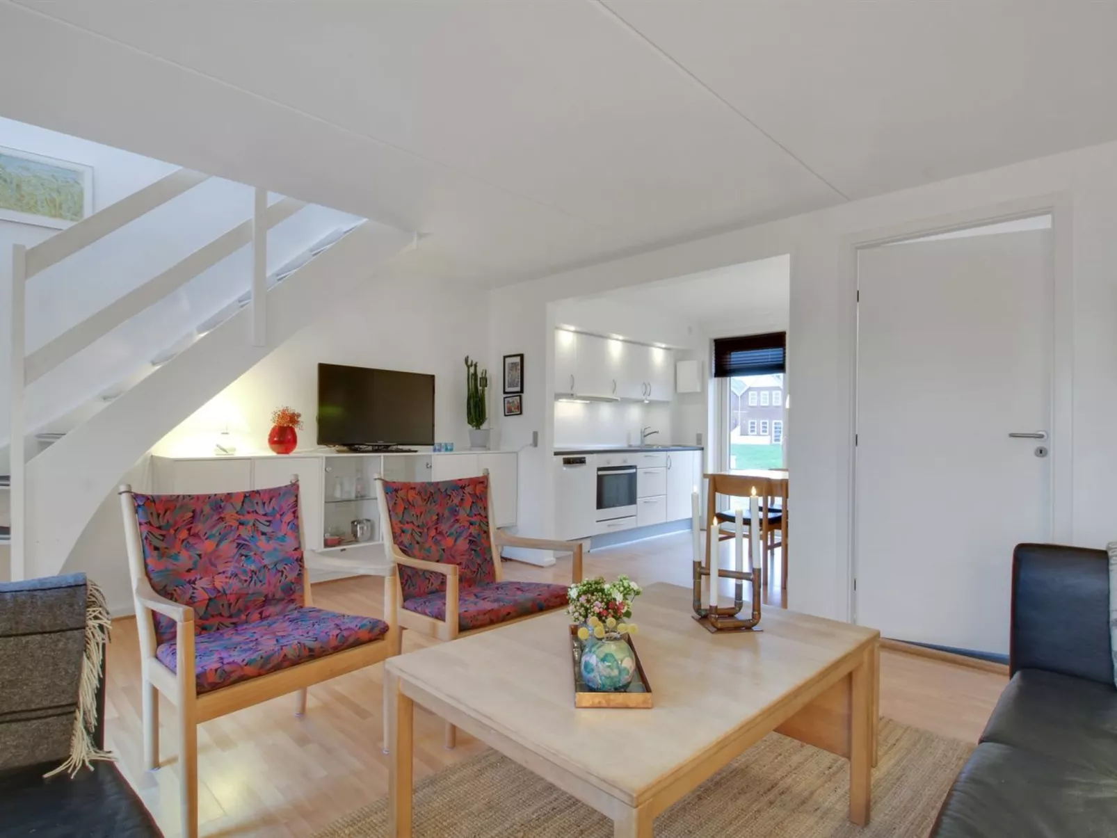 "Aslef" - 2.3km from the sea-Binnen