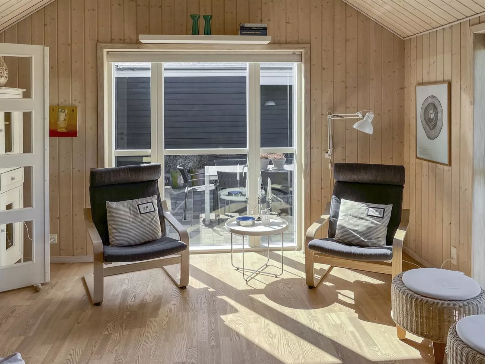 "Eireen" - 600m to the fjord-Binnen