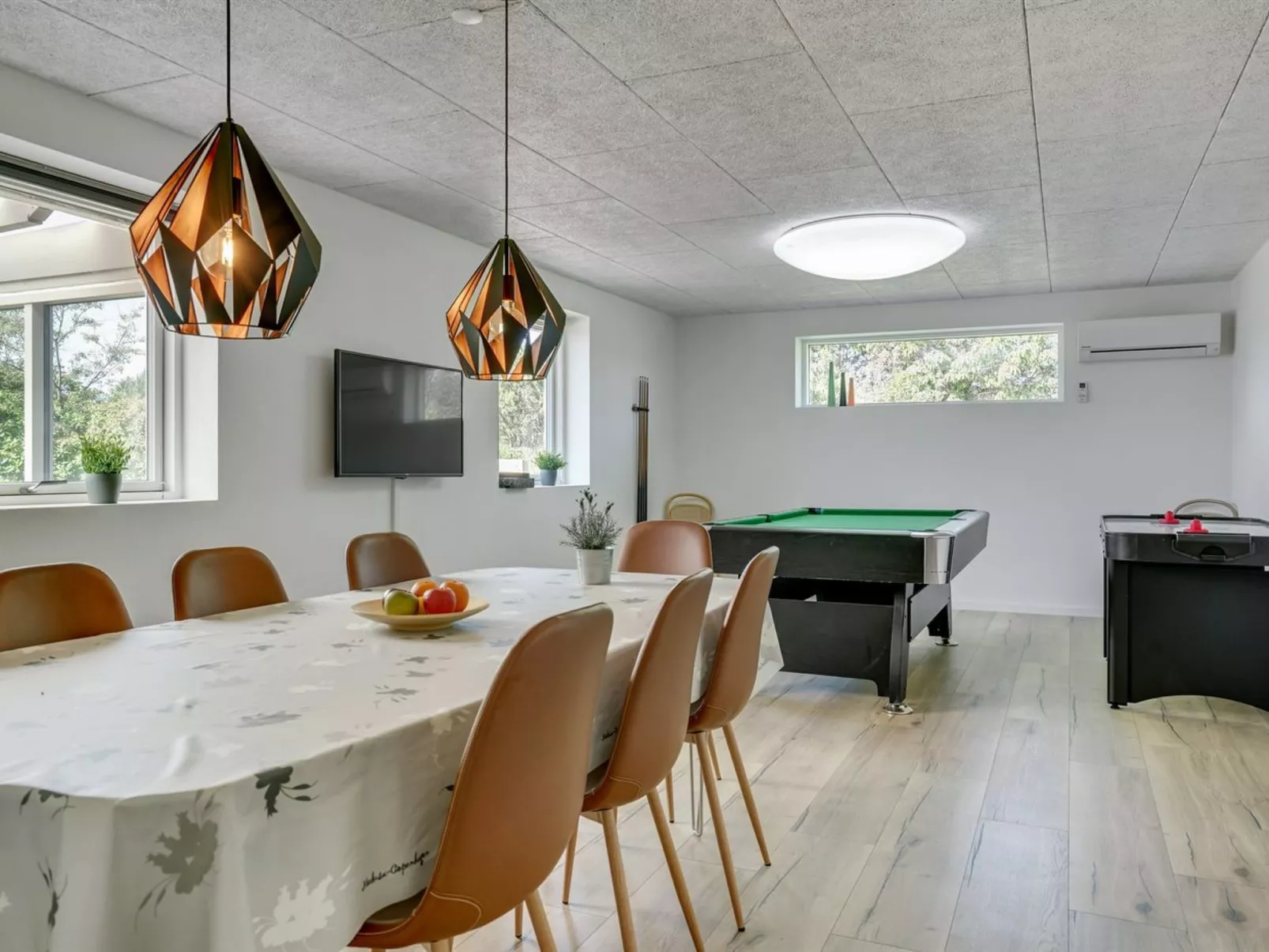 "Sunna" - 500m from the sea-Binnen