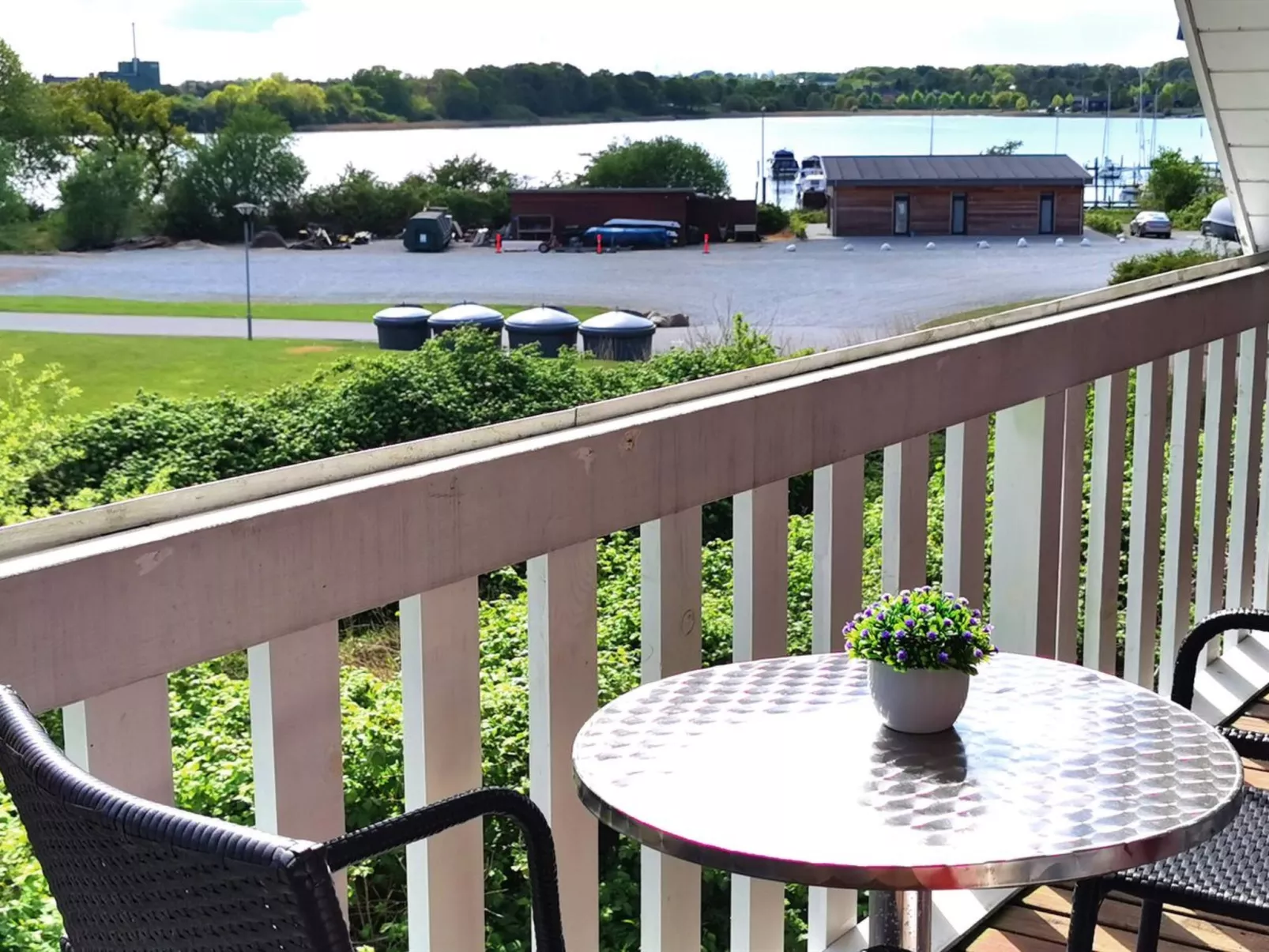 "Uffe" - 100m to the fjord-Buiten