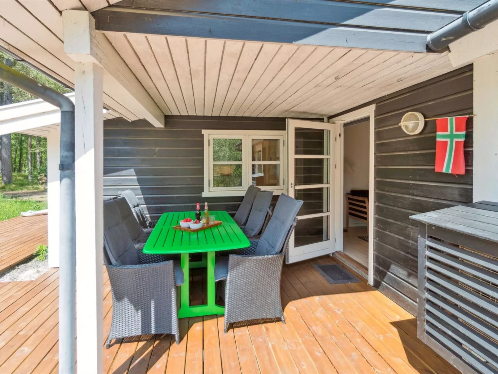 "Signe" - 850m from the sea-Buiten