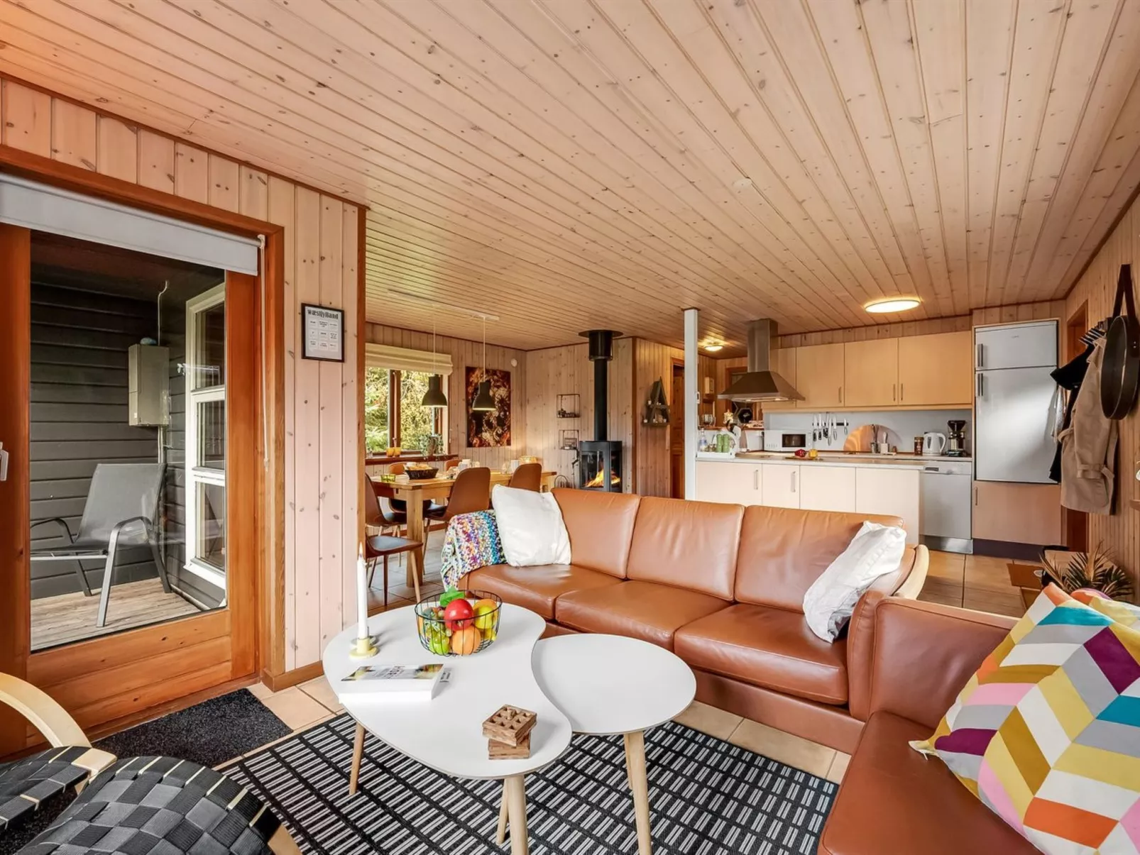 "Engeline" - 300m to the fjord-Binnen