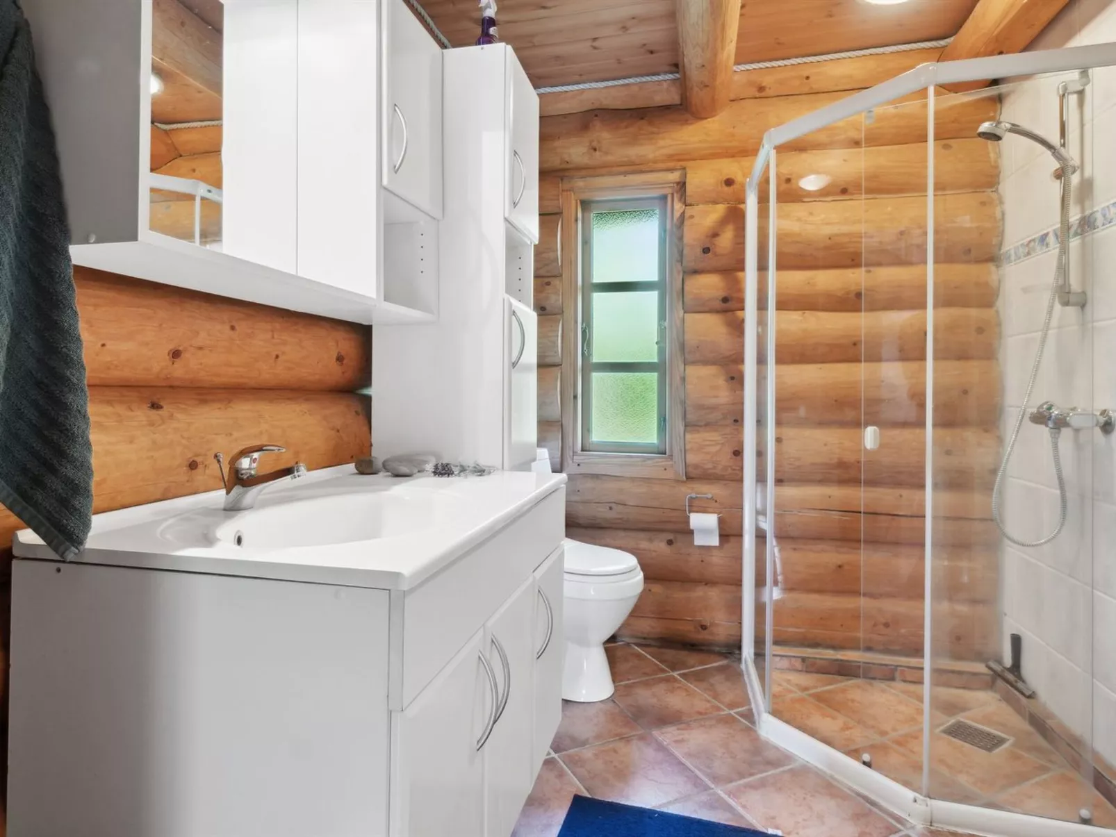 "Elsia" - 1.5km to the fjord-Binnen