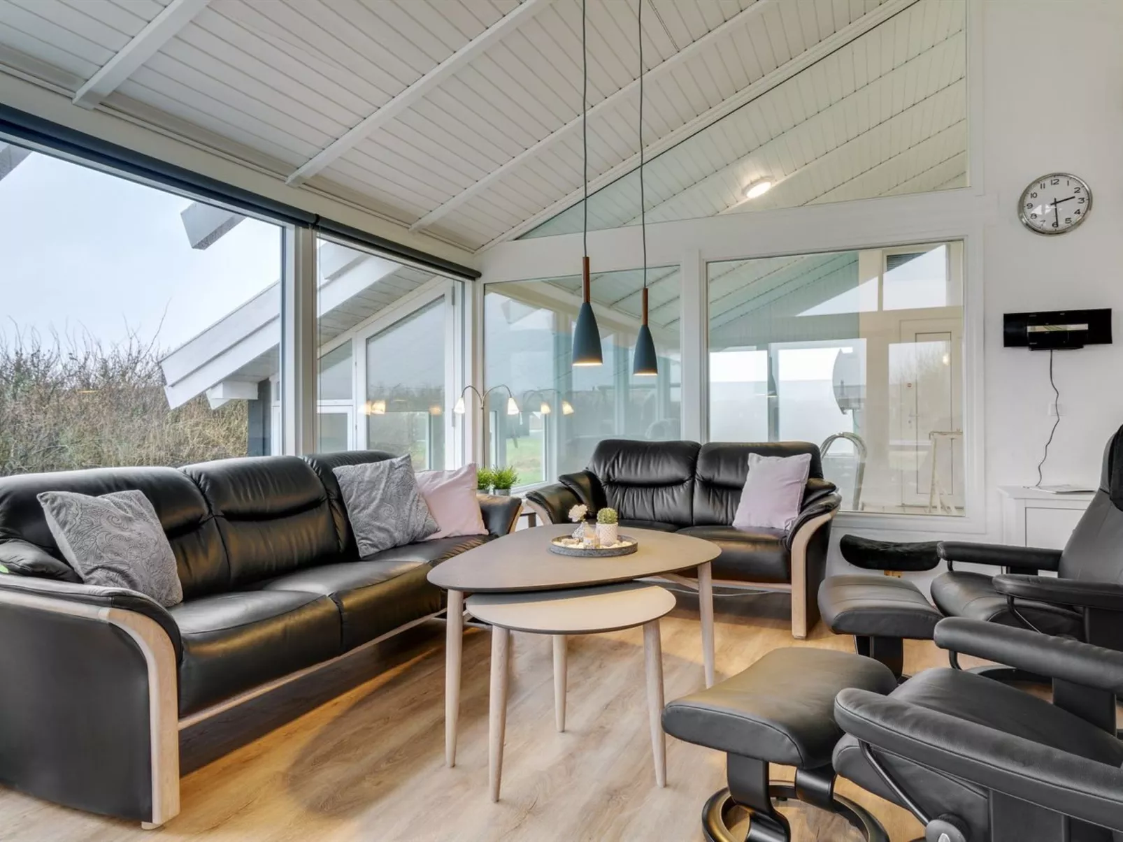 "Hilkka" - 500m from the sea-Binnen