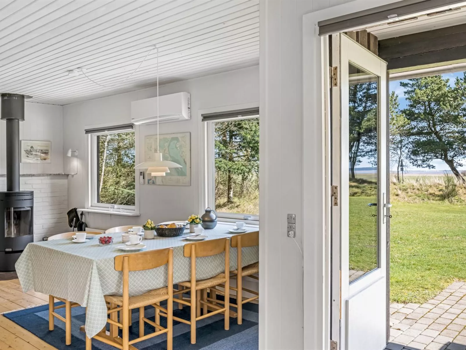 "Elny" - 500m to the fjord-Binnen