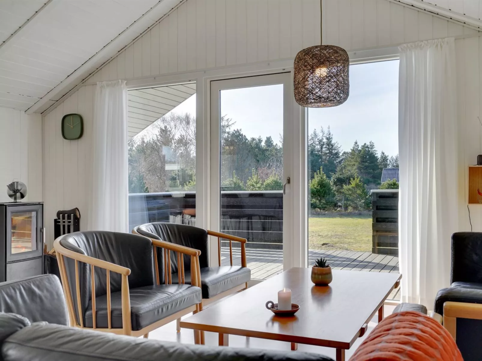 "Ilsi" - 1.5km from the sea-Binnen