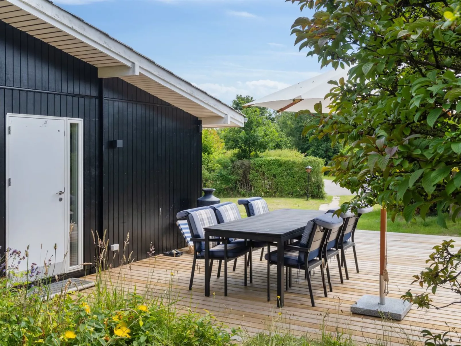 "Donco" - 600m from the sea-Buiten