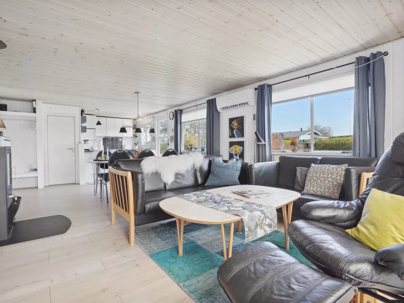 "Anisa" - 400m from the sea-Binnen