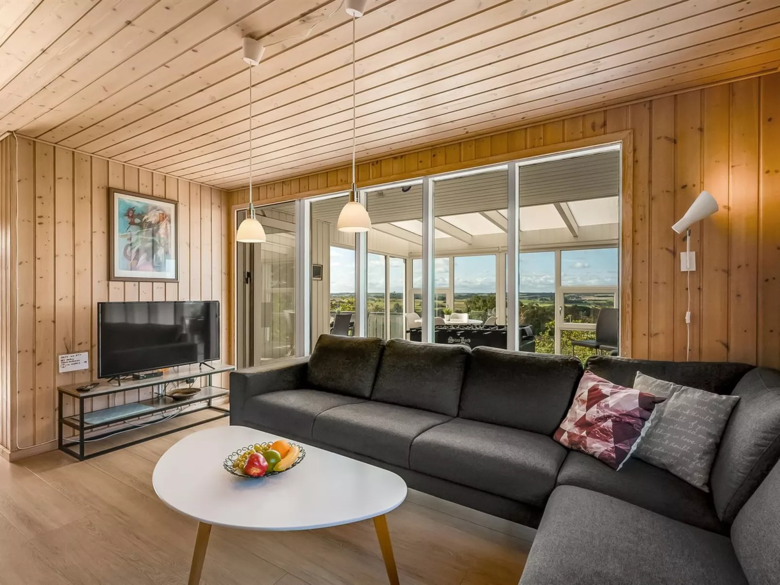 "Brenda" - 300m to the fjord-Binnen