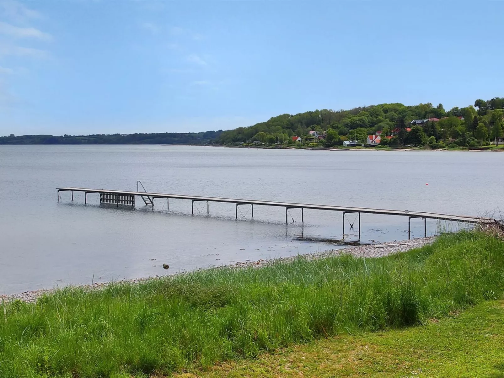 "Udder" - 50m to the fjord-Buiten