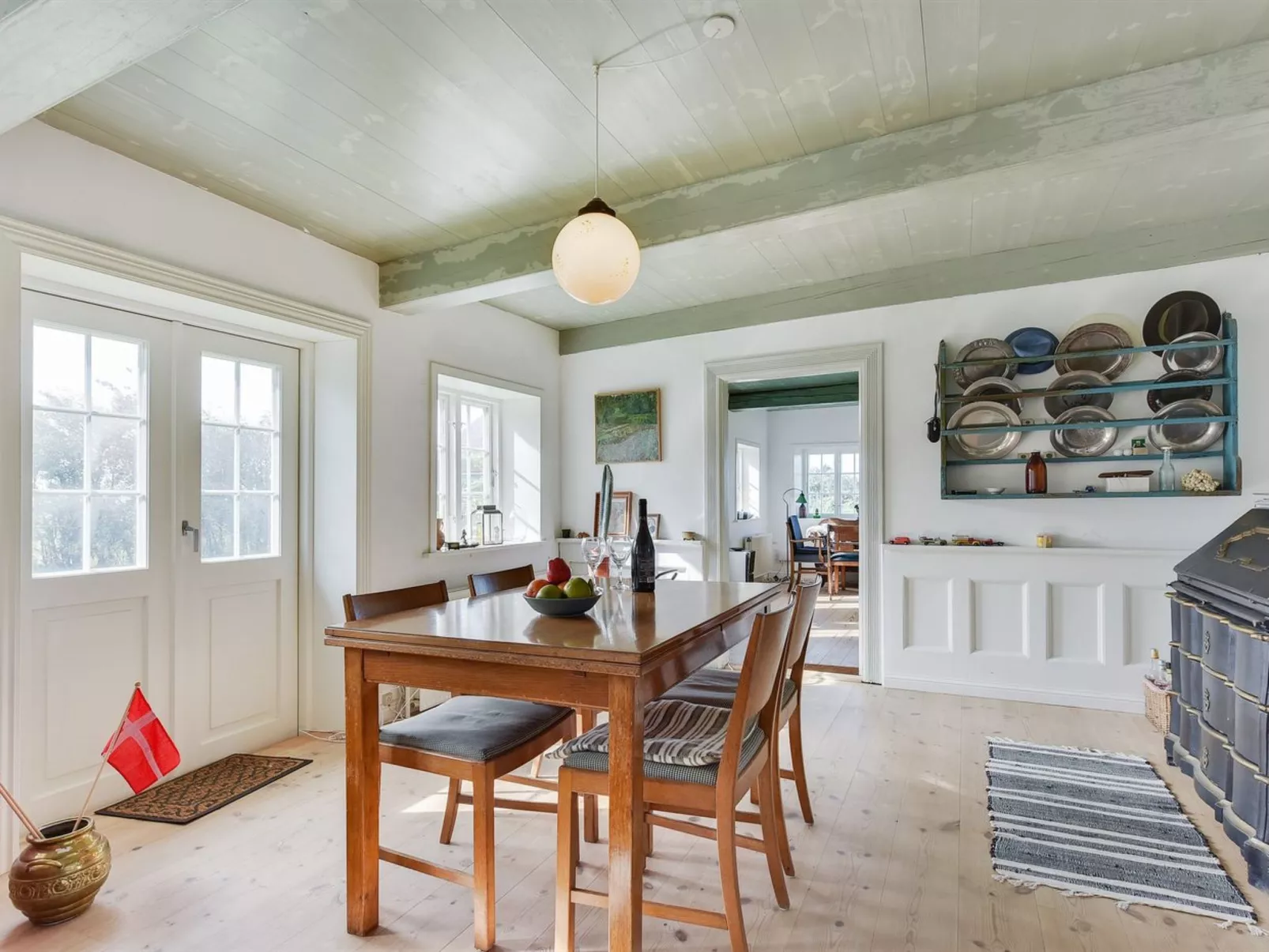 "Kielo" - 10km from the sea-Binnen