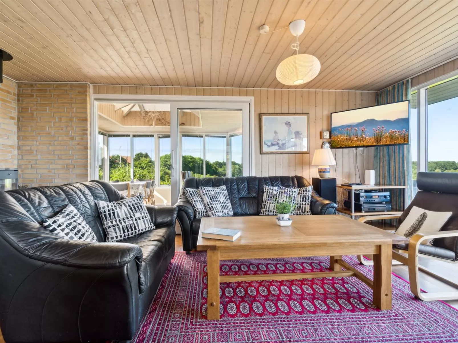 "Eleana" - 300m to the fjord-Binnen