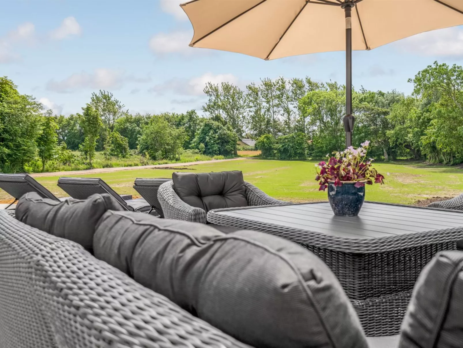 "Niki" - 15km from the sea-Buiten