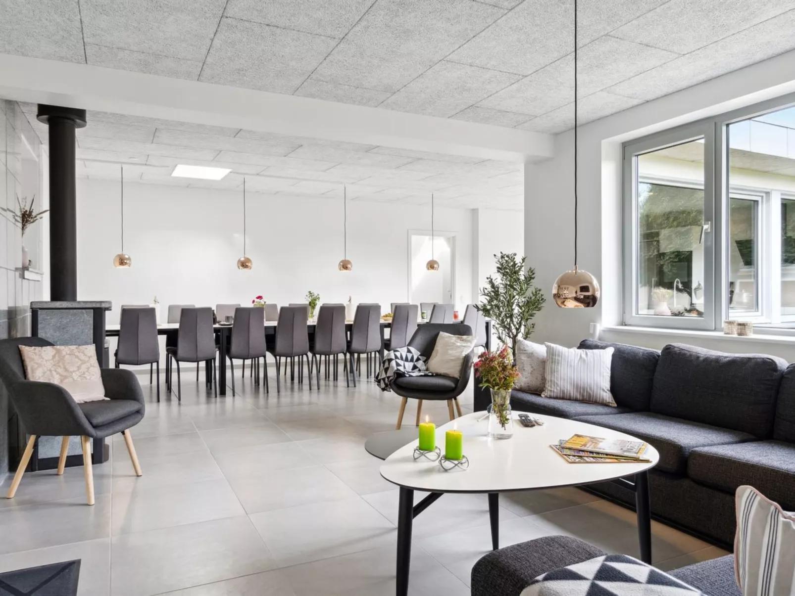 "Elaine" - 350m from the sea-Binnen